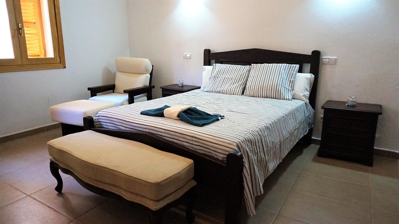 Born 23 - House With Pool In The Centre Of Lluchmayor. Free Wifi Llucmajor  Bagian luar foto