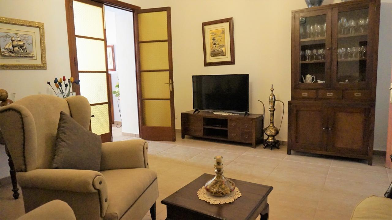Born 23 - House With Pool In The Centre Of Lluchmayor. Free Wifi Llucmajor  Bagian luar foto